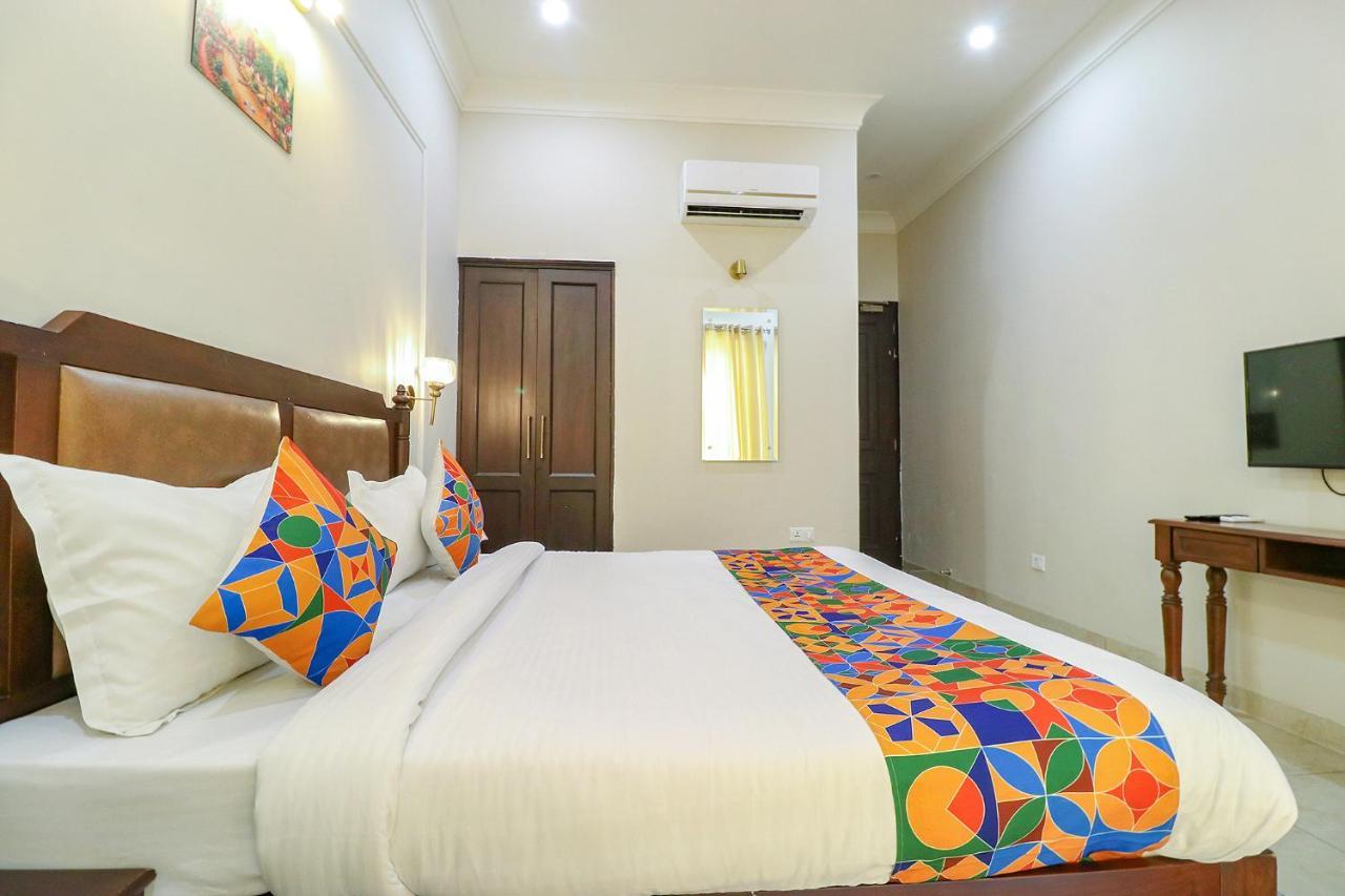 Fabhotel K9 Villa Ludhiana Exterior foto
